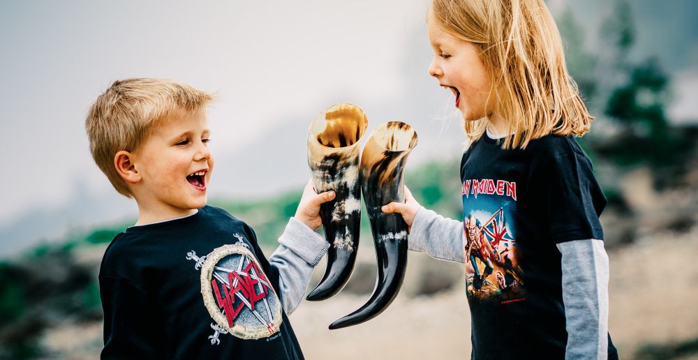 Metal Kids Elegant Boutique 32 Metal Kids Elegant Boutique -Metal Kids Elegant Boutique Metal Kids Shooting 01